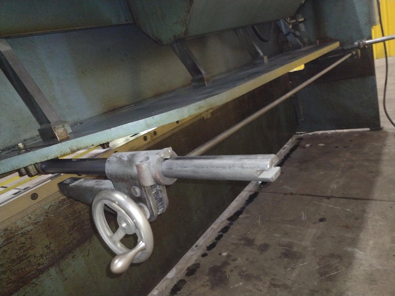 10' X 14 GAUGE PULLMAX URSVIKEN HYDRAULIC POWER SHEAR: YOBRO #25207