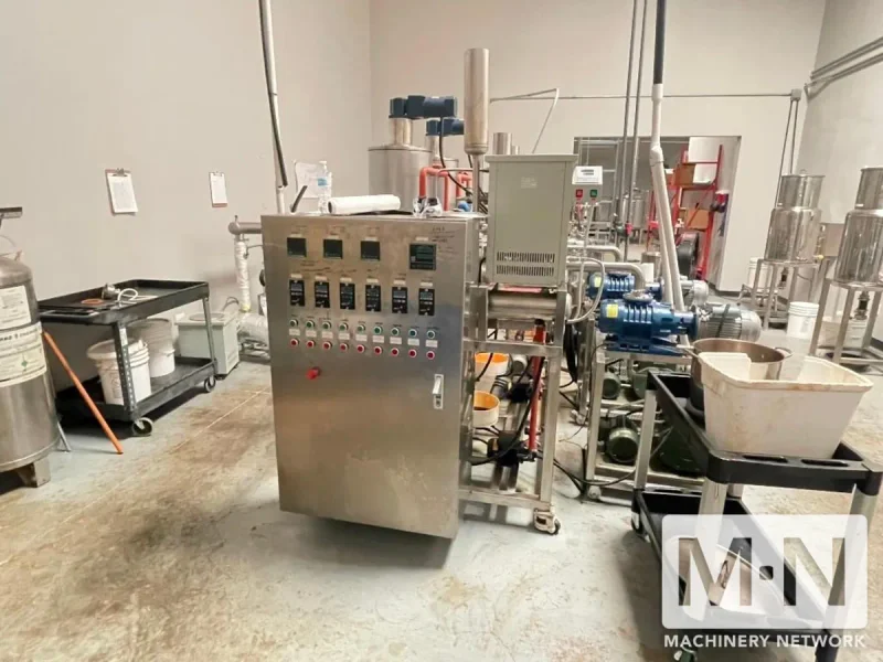 Full Extraction Line: Centrifugal Separator, Falling Film Evaporator, Spherical Vacuum Decompression Evaporator