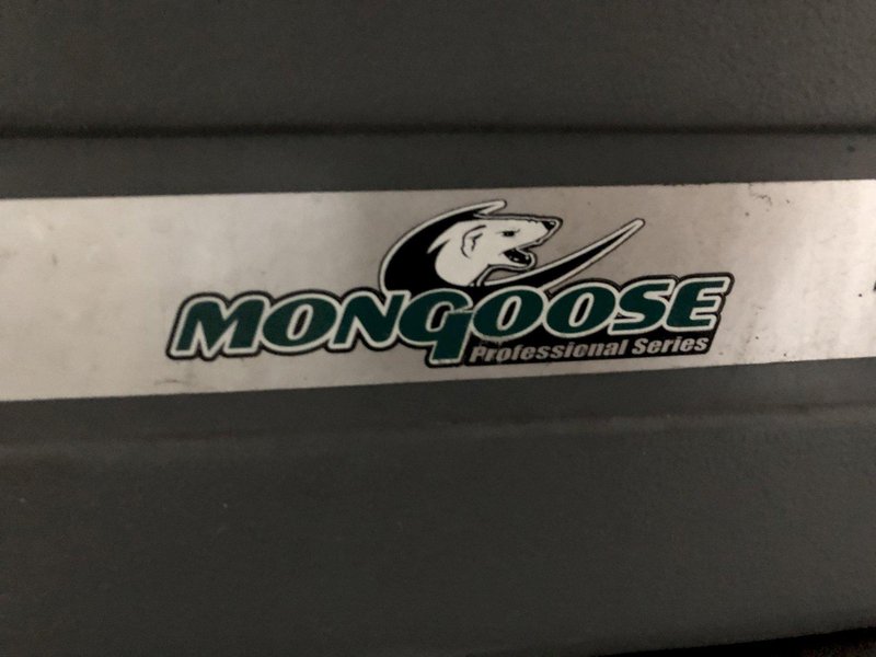 CASTEX MODEL FS-2000 AUTO FLOOR SCRUBBER: STOCK #14007