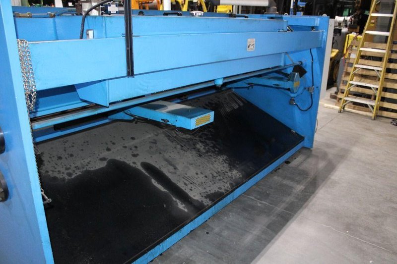BIRMINGHAM 10' X 1/4" HYDRAULIC SHEAR  -  H-1035-C