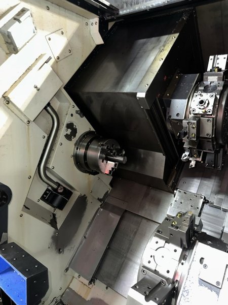 Doosan Puma TT-1800SY Multi-Axis CNC Lathe, 2014 – Parts Catcher, Tool Pre-setter