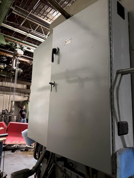 GIDDINGS &amp; LEWIS VERTICAL TURRET LATHE. STOCK # 0546626