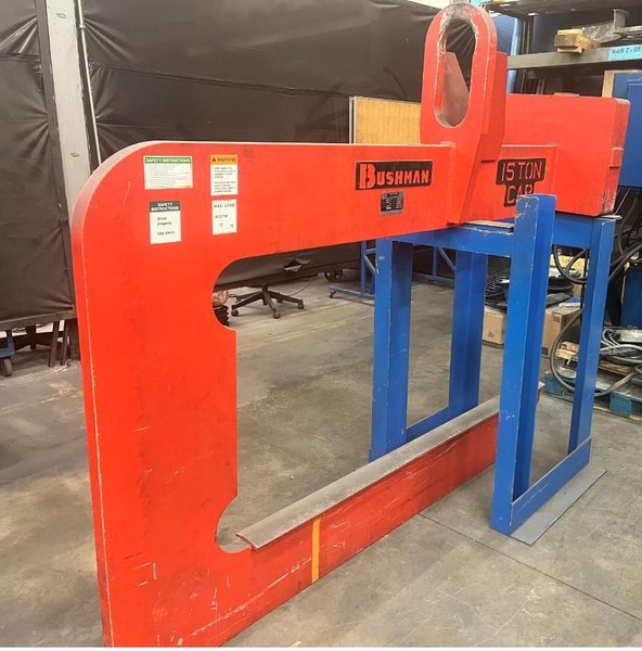 15 TON BUSHMAN 624 LIFTING HOOK: STOCK #78537