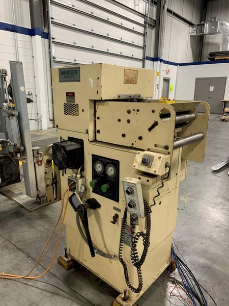 Minster Servo Roll Feed Press Feed 10" Wide