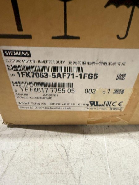 SIEMENS 1FK7063-5AF71-1FG5 SERVO MOTOR – NEW WITH BOX