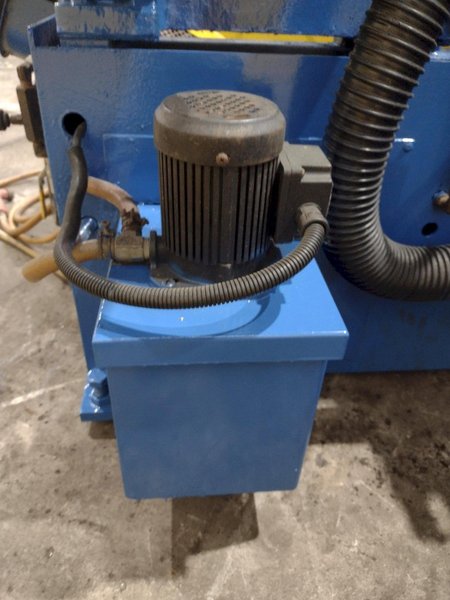 12" x 12" KALAMAZOO MODEL #KC12AX AUTOMATIC HORIZONTAL BANDSAW: STOCK #18787