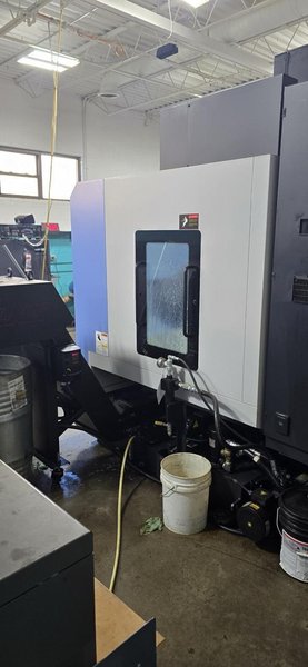 Doosan DNM350/5AX VMC, 2021 – Renishaw Probe, Chip Conveyor, TSC