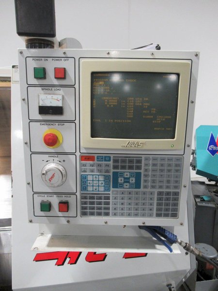 Haas HL-2 CNC Lathe Turning Center, 5C Closer, Programmable Tailstock, Chip Auger