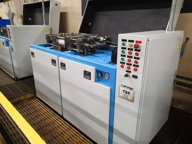 2009 WARDJET RX-3013 | Waterjet Cutters