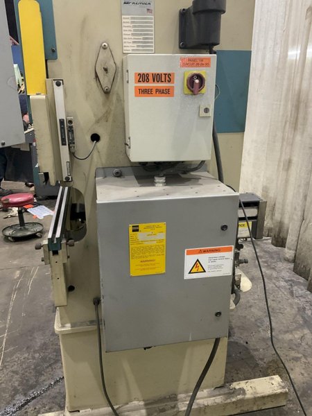 25 TON PREMIER 425 PRESS BRAKE: STOCK #80829