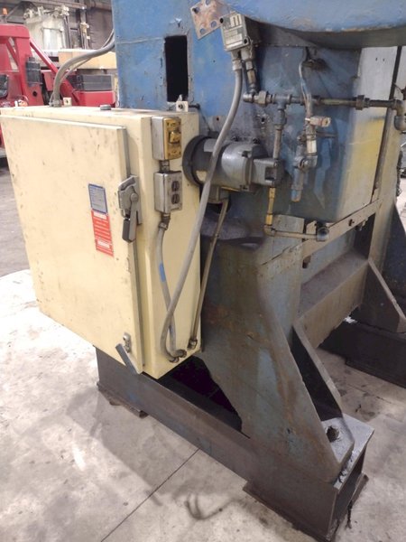 600 TON MINSTER MODEL #90-600 KNUCKLE JOINT PRESS, 4" STROKE: STOCK #22197