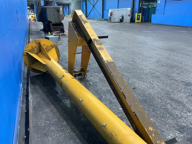 HSI 1/8 TON JIB CRANE