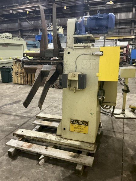 8,000 LBS X 18" CWP MODEL 4RM-18 POWERED UNCOILER COIL REEL: YOBRO #24957