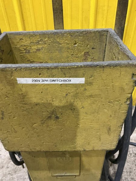 3 PHASE 4-WIRE ELECTRIC MOTOR TEST DOLLY: YOBRO #25057