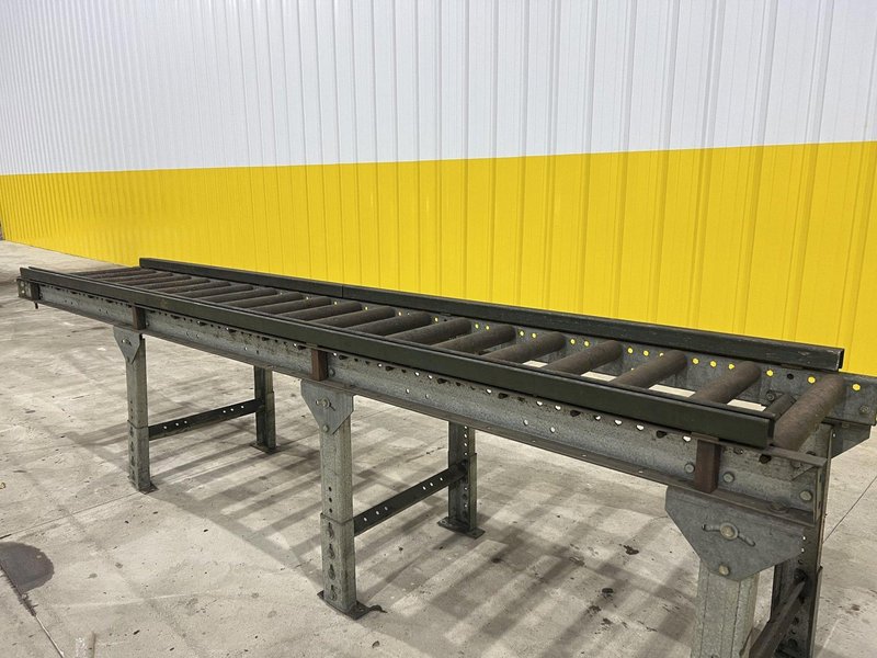 18&quot; X 115&quot; ROLLER CONVEYOR: STOCK #20609