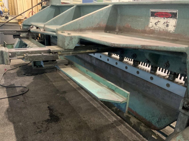 10' X 10 GAUGE WYSONG MODEL 1010-RD SHEAR: STOCK #81040