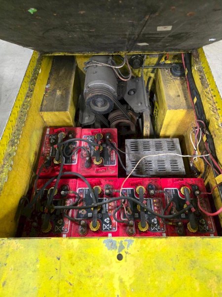 36 VOLT CUSHMAN MODEL #898361 STOCK CHASER/TUGGER CART: YOBRO #24656