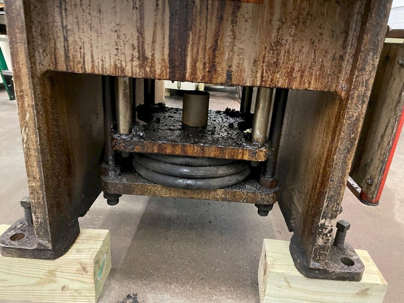 Cincinnati Model 75 OBS 75 Ton Hydraulic Gap Frame Press, 8&quot; Stroke, Die Cushion, Cincinnati Tonnage and Position Controls