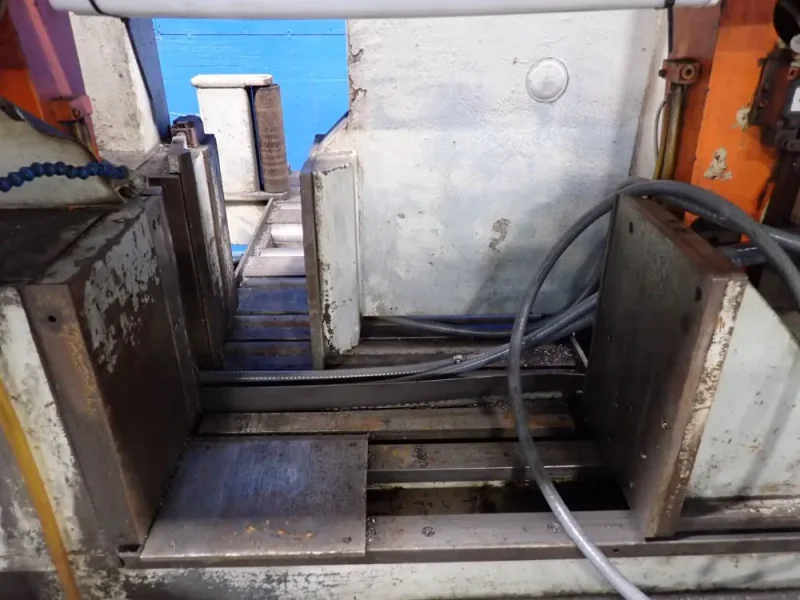 KASTO 27” X 49” HORIZONTAL BAND SAW  -  HBA660 AU