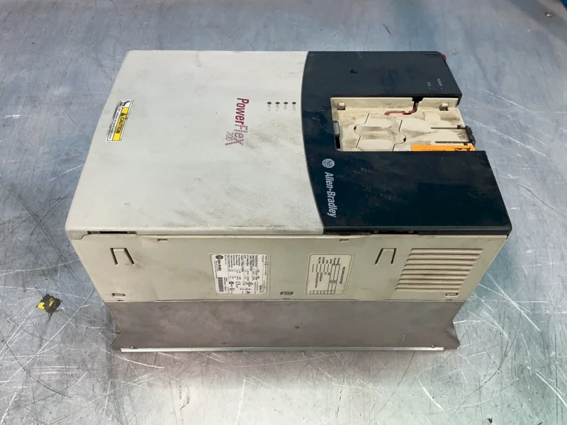 ALLEN-BRADLEY 25HP POWERFLEX 700 SERVO DRIVE  -  20BD034A0AYNAND0