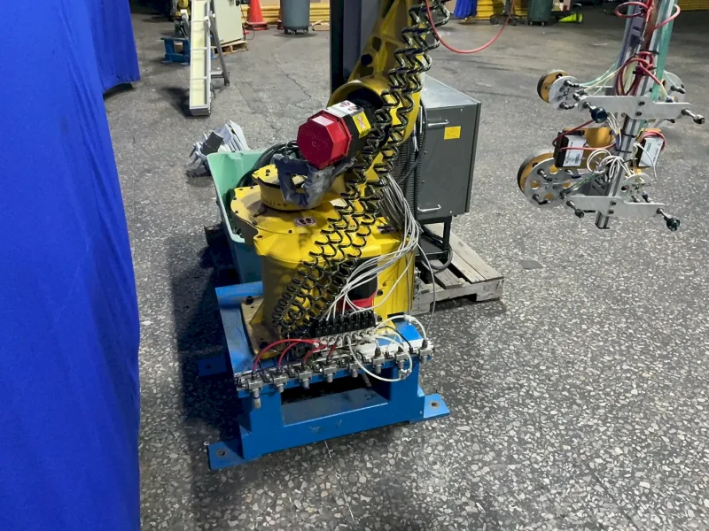 FANUC ROBOT  -  M-6I