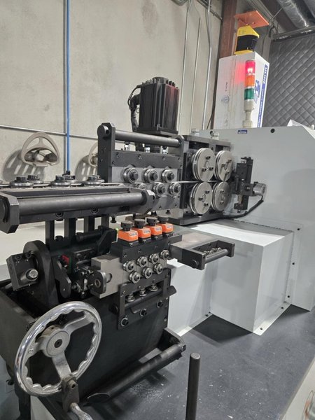 UTE Select CHR Series Wire Bender, 2024