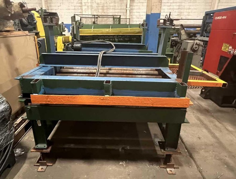 CONVEYOR, BANDING LINE #3339