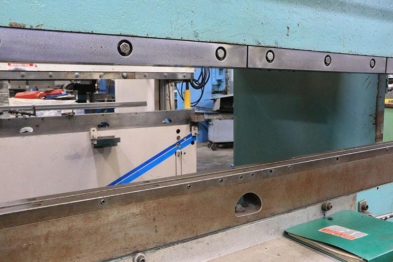ALLSTEEL 120-8 HYDRAULIC PRESS BRAKE