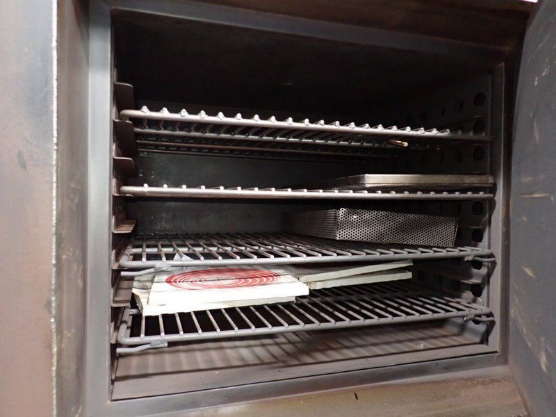 BLUE M 1100°F ELECTRIC OVEN  -  IGF-7780PRE