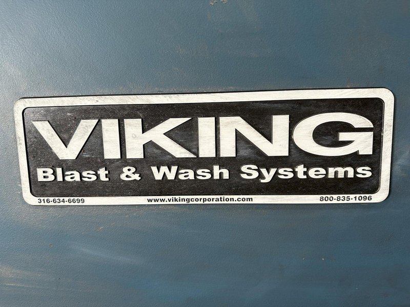 48&quot; TABLE VIKING MODEL #4812CT CONTINUOUS SHOT BLAST PARTS CLEANING SYSTEM, NEW IN 2017: STOCK #22469