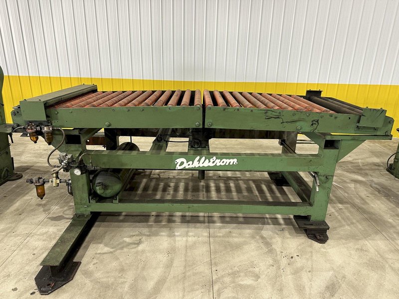 36&quot; DAHLSTROM MODEL #16AHT CUT TO LENGTH LINE HUMP TABLE: STOCK 19767