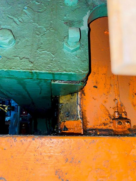 250 TON VERSON 12 F OBG INCLINED GAP FRAME PRESS. STOCK # 0507719