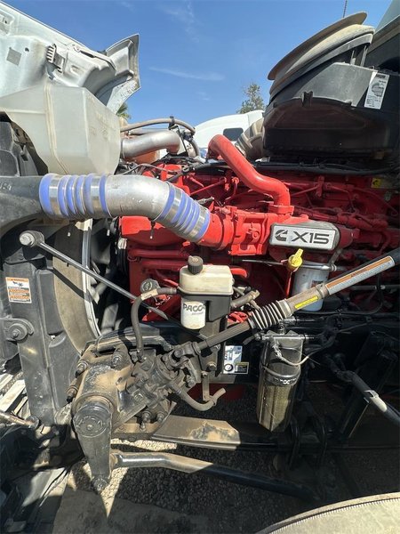 2022 Kenworth T680 1XKYD49X5NJ499897