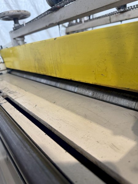 30" X .065" ROWE B-30 POWERED STRAIGHTENER. STOCK # 0223626.