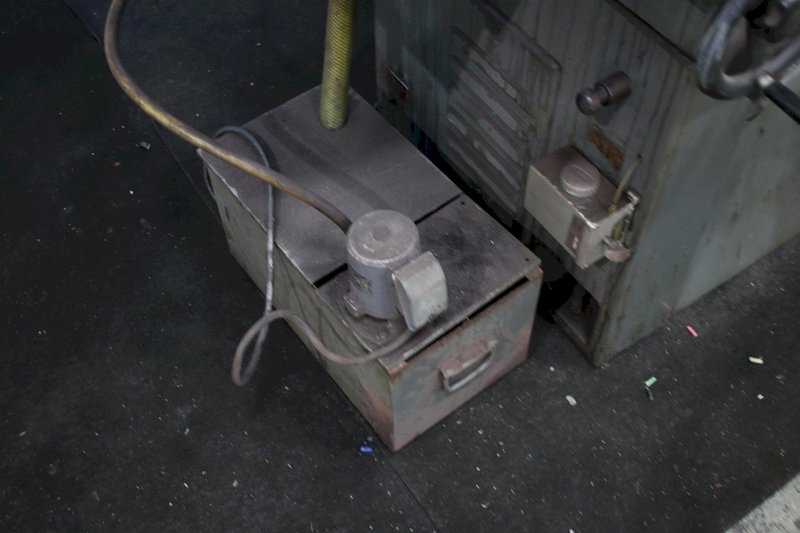 11&quot; X 24&quot; SHARP HORIZONTAL SURFACE GRINDER: STOCK #74933