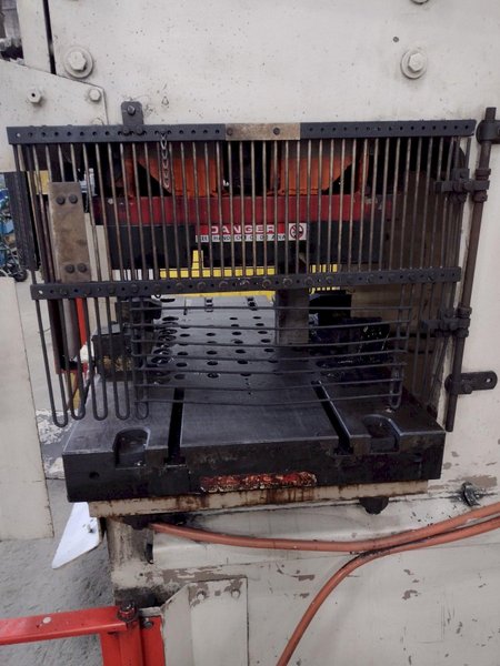 110 TON CINCINNATI MODEL #110 OBS HYDRAULIC C-FRAME PRESS, 10&quot; STROKE: STOCK 15962