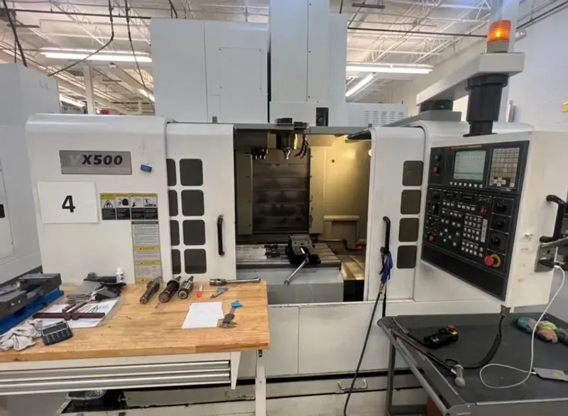 2015 HYUNDAI WIA VX-500 | Machining Centers, Vertical