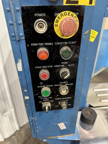 FESTOOL MODEL CT 33 E VACUUM WITH SANDER : STOCK #77443