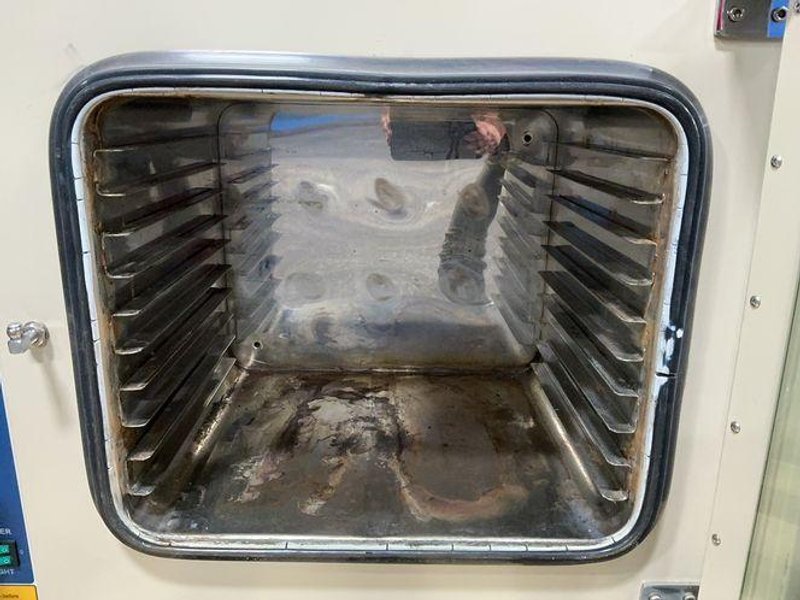 Ai 16” X 14” X14” Vacuum Oven - Accu Temp-19s