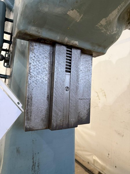 24" CINCINNATI BICKFORD SUPER SERVICE DRILL PRESS. STOCK #1214725