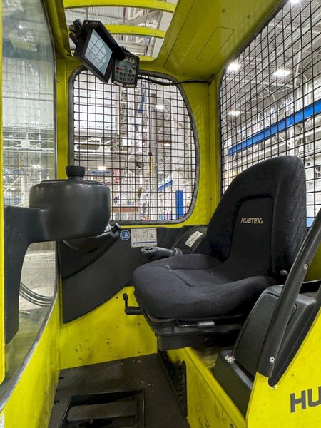 Hubtex MQ120 Series  25K Capacity Electric Side Loader W/ New Battery