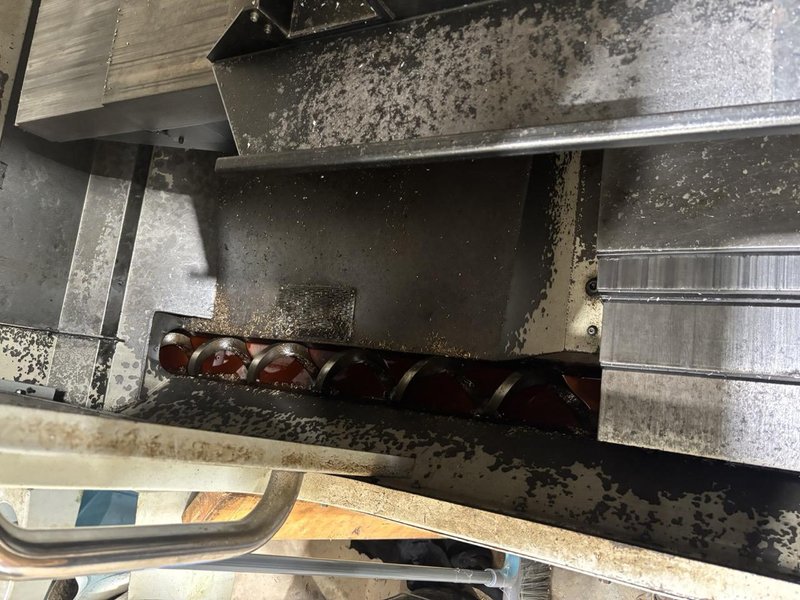 Haas VF-3SS VMC, 2006 – 4th Axis Wired, Chip Auger