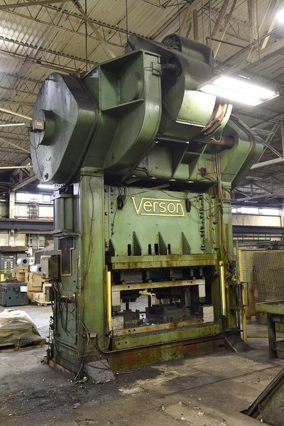 800 TON VERSON MODEL #C2-800-96-54T SSDC PRESS, 8&quot; STROKE: STOCK #14221