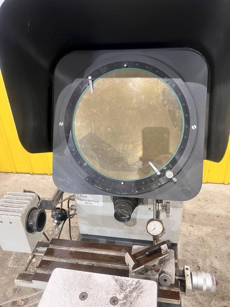 13&quot; MITUTOYO MODEL #PH-350 INSPECTION OPTICAL COMPARATOR: STOCK #22772