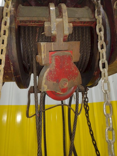 5 TON 10,000 LBS BOBCAT POWER CABLE HOIST WITH TROLLEY: STOCK #18936