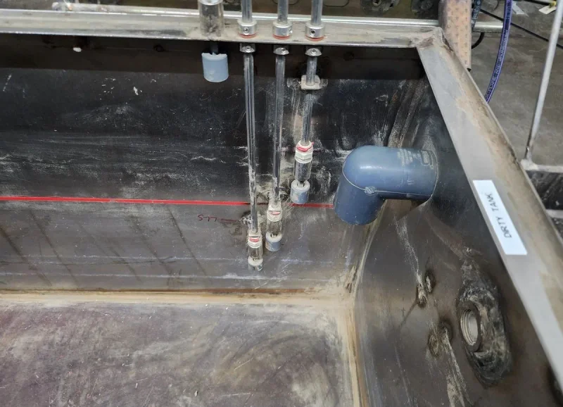 2005 FLOW IFB 4800 DYNAMIC WATERJET CUTTER: YOBRO #25211