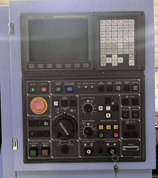 Doosan Lynx 220A CNC Turning Center