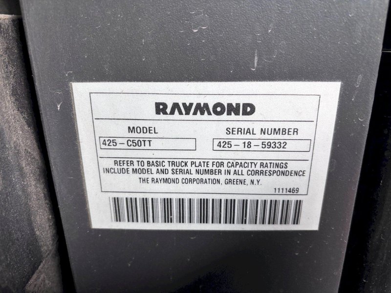 2018 - 5,000 LB. RAYMOND MODEL 425-C50TT STAND-UP ELECTRIC FORKLIFT