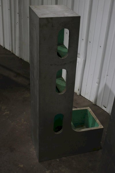 (1) PAIR 10-3/4&quot; LONG X 20&quot; WIDE X 42&quot; HT ANGLE PLATES: STOCK #76639