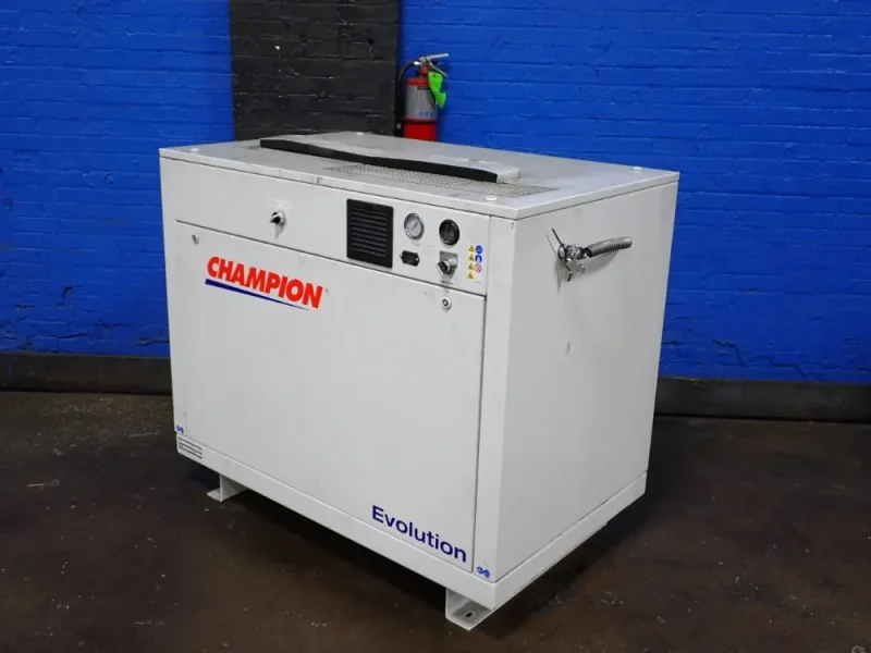 CHAMPION PNUEMATIC AIR COMPRESSOR  -  BER10